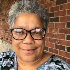 Meet your Posher, Janet